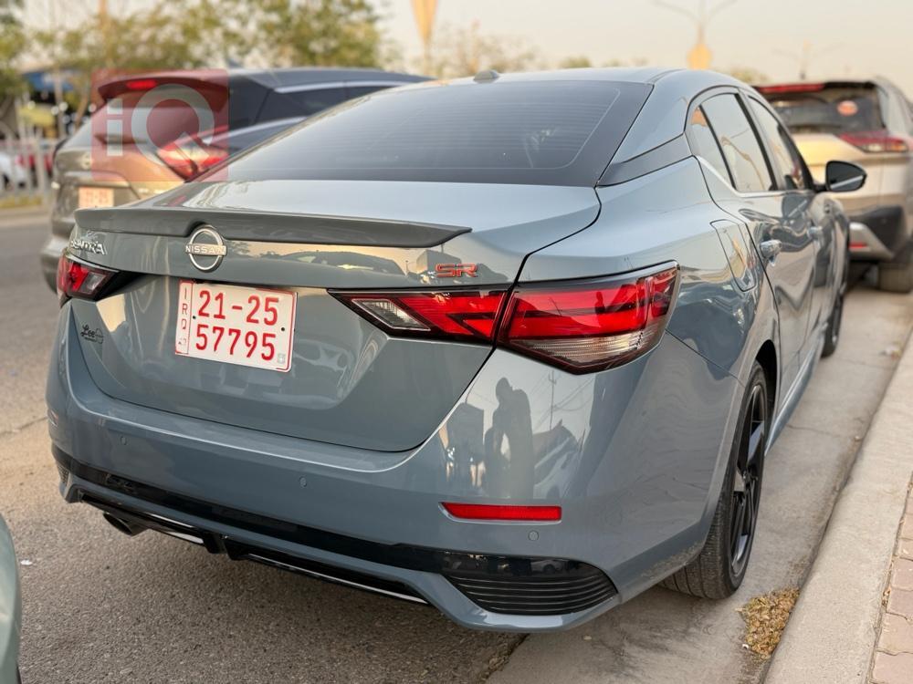 نیسان سێنترا